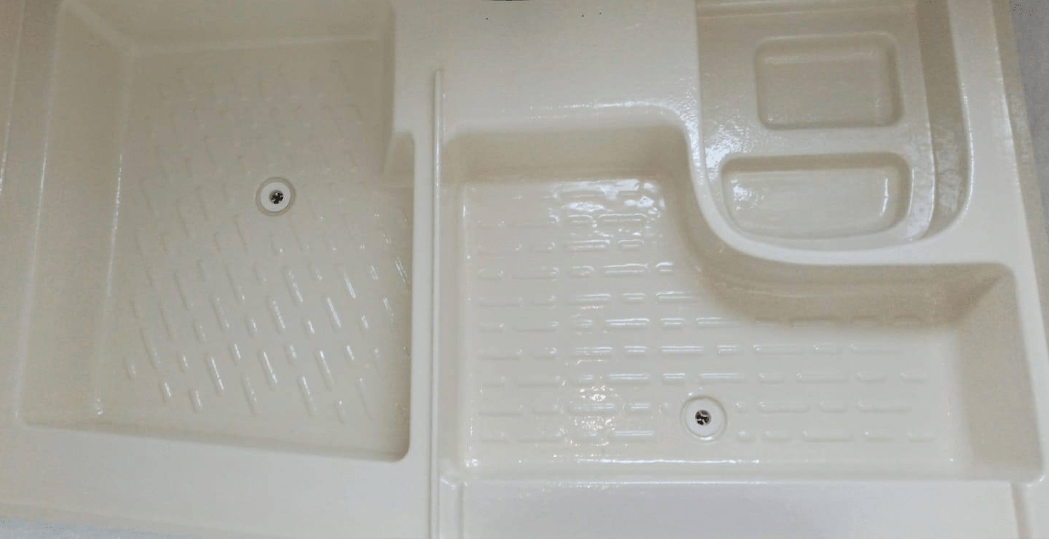 Duschtassen reparatur - Membrapol Camper 260 - nachher